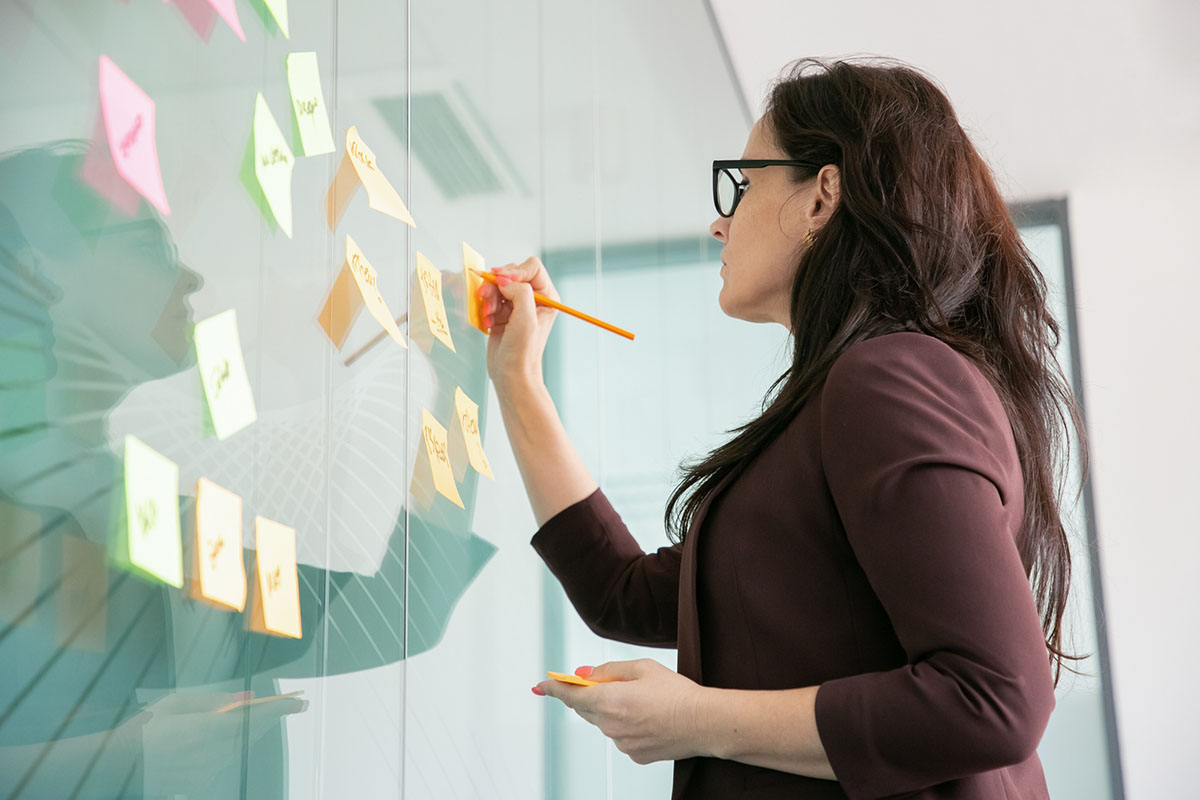 como-preparar-estrategia-marketing-ano-nuevo-exitoso